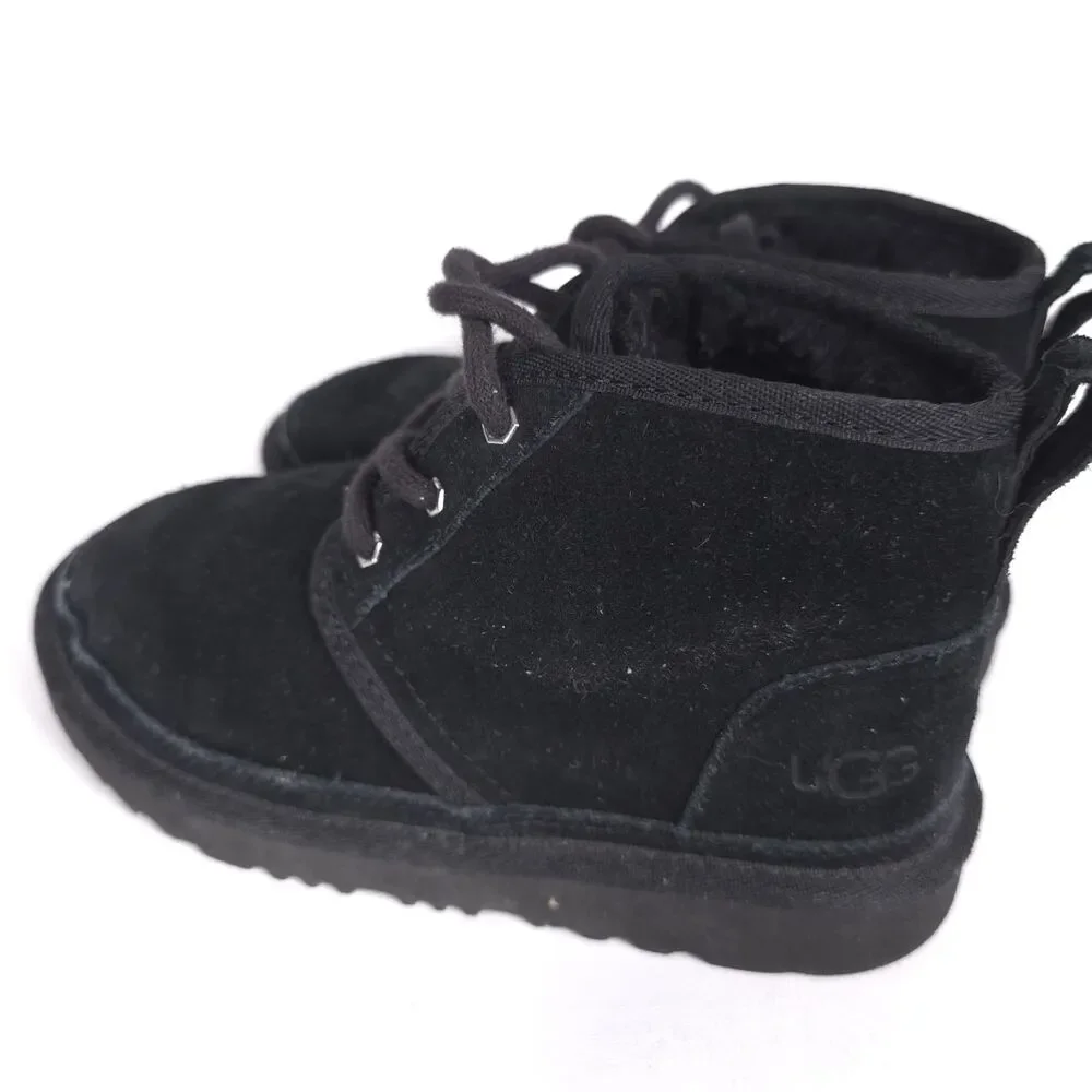 UGG Neumal Black Suede Chukka Boots Unisex Kids Size‎ 1 Youth Lace Up